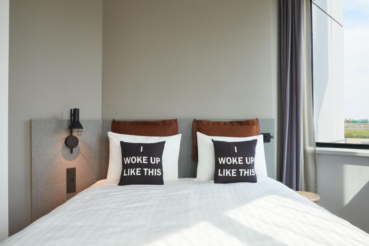 Hotel Moxy Amsterdam Schiphol Airport Hoofddorp